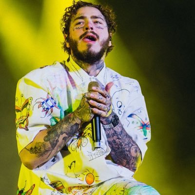 EDMから始まり今では古めのバンドにもハマってます!!最近よく聞くのはブァンヘイレンです!良いと思った洋楽は何でも聴きます!!あと海外のドラマも好きで最近でわgossip girlにもハマってます! チャックバス好き!!