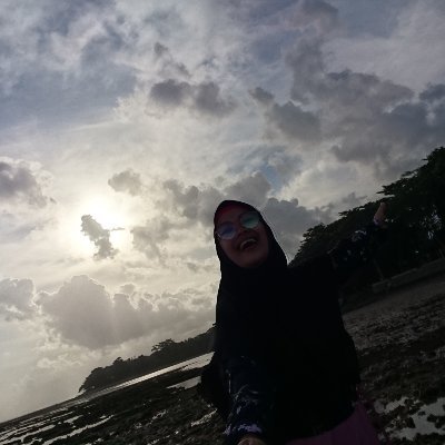 Aku sayang kamu,jadi berterimakasihlah pada waktu yang mempertemukan aku dan kamu disini