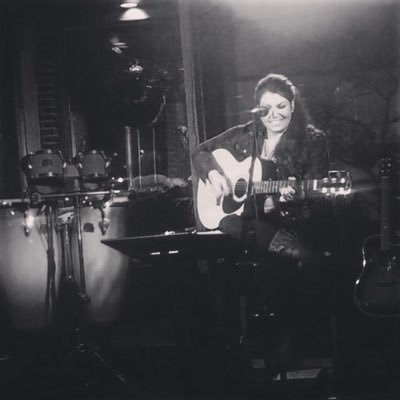 Indiana gal. Mother. Musician. Vinyl Junkie. Plant Addict.