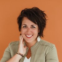 Alexandra Frost (@alexfrostwrites) 's Twitter Profile