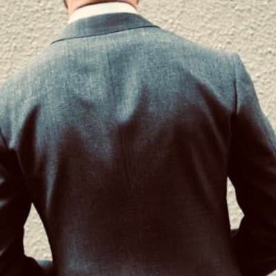 u_i_o_p's profile picture. 裏垢 旅、温泉、コーヒー、美味しいもの   気の合う人と出会いたい、普段話せないような事を話したい