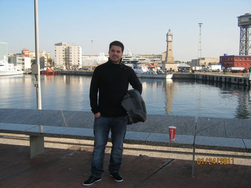 miguelitin22's profile picture. 