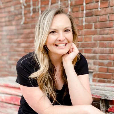 moganmay's profile picture. 