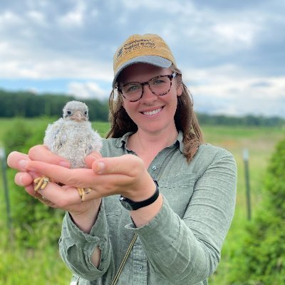 Avian Ecologist. Research Fellow @Smithsonian. PhD student @Lab_Luther. Studying grassland birds. she/her. #ornithology #conservation #womeninSTEM