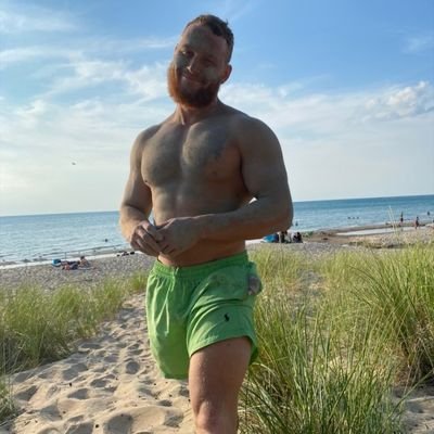 t_ristan33's profile picture. Mikhayla ♥️🛸 Grad student. Dog Dad. Optimist.