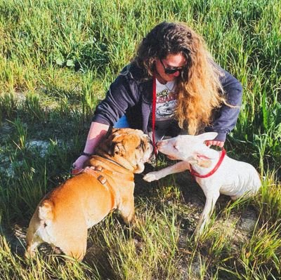 f_aet's profile picture. •Aventurera
•Gym
•Animales
•Arte
•Fotografa
•Los riesgos 
•Buscame y sigame;
- Instagram: Martyestrellita