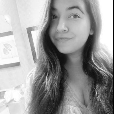 victoriamatus's profile picture. 27 Yrs 💕
California ☀️