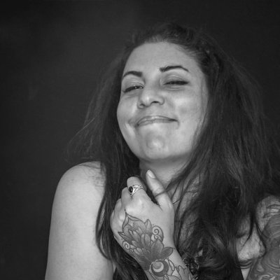 clair0bscur's profile picture. Graphiste photographe & créatrice de bijoux