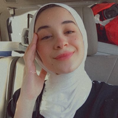 انَا لا اُشبه احدًا، ماتَ الاربَعون وانتهت القصّة.