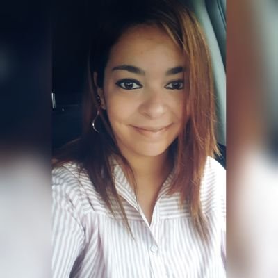 Mnica26640023's profile picture. 