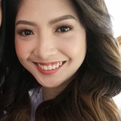 riannalvrz's profile picture. IG : riannalvrz