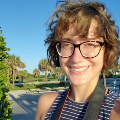 madelineliot's profile picture. Future marine biologist in the making 🦈

UCF undergrad 💛🖤 | she/her🌈 #BlackLivesMatter