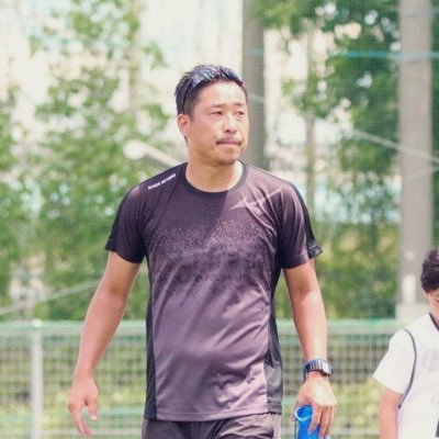 清水ＦＣ（辻小） 清水市立商業高校 鹿屋体育大学 A.Sフットボールスクール 代表 Instagram @a.s.football  💻ホームページ https://t.co/hKl0RBnxja 元アルコ神戸監督