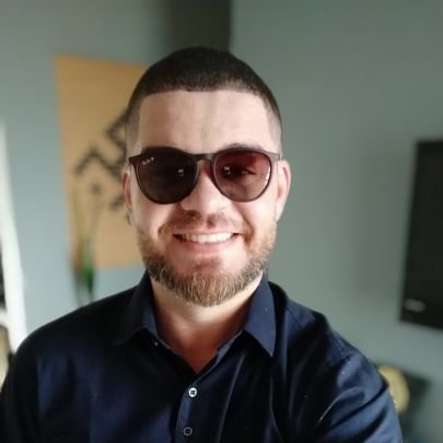 Jornalista, publicitário, radicado em Roraima, observador, escritor da vida e dos momentos.