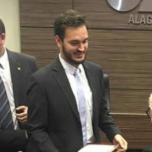 📊 Ajudo empresas a renegociar suas divídas e gerar valor em seus negócios
💼Advogado em Sâmia Jucá Advogados|
Assessor de M&A em SG Capital