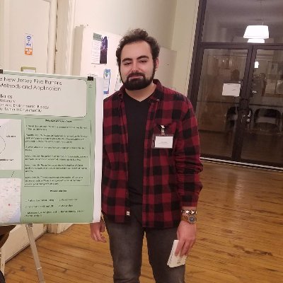 I like to play in wetlands🏞 and urban parks🏙/
Dynamics of human-modified landscapes/
Coupled socio-ecosystem function/
State and federal governance/
He,Him