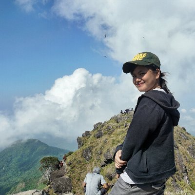 lisdwisa's profile picture. instagram : @lilisdwisa