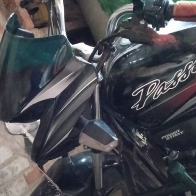 VinodKu97832611's profile picture. student