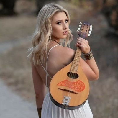 cTtKuCeUOwddyxo's profile picture. 