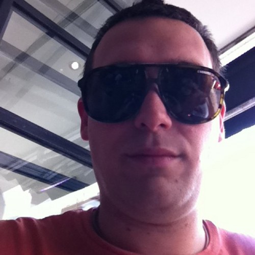 rowellcharlie's profile picture. 