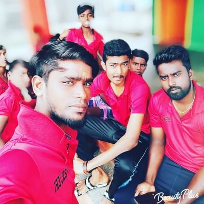 Giri😍😍
Virat kohli fan 😎😎
Thalapathy vijay fan😘😘