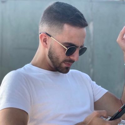 Snapchat: vintidoishv // Instagram: hugodavid9129 // Coimbra