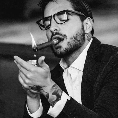 kcdcAEsLYtmpUeZ's profile picture. 