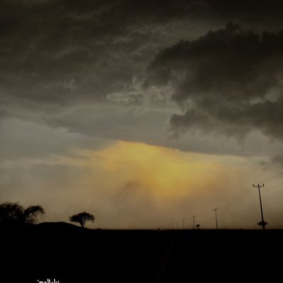 (زياد الجهني) متابع في احوال الطقس🌧🌩 (عضو في فريق طقس العيص) أتشرف بالجميع وحياكم الله