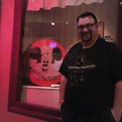 Pastor and YouTuber posting Disney stuff, and connecting with other Disney fanatics.