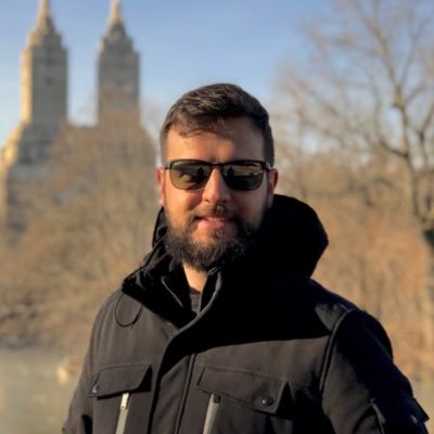 Parler: @EdgarVasco. Brasileiro que não se cala diante da corrupção e da manipulação. Comunicólogo conservador, com habilitação em Rádio & TV, Mestre em Cinema