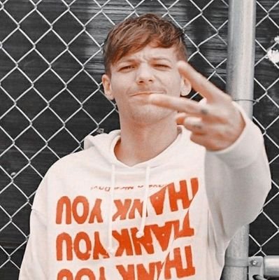 LOUIS IS FREE!!!!!!!
----------------------------- I'm a: Ot5, ot4, louis, harry, niall, liam, zayn stan and also a larrie 𝗡𝗼𝘁 𝗮 𝗯𝗹𝘂𝗲 𝗴𝗿𝗲𝗲𝗻𝗲𝗿!!!!