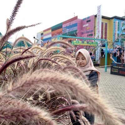 HasnaFeliz's profile picture. 