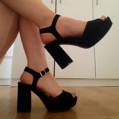 Feet fetish and more
I make exclusives & sell used items 👣👠👡👙
I post content of my feet, if you want more, subscribe https://t.co/TL8jl5Gbq9 FREE NOW❗🔥