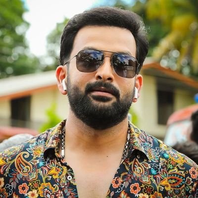 NtaPrabin's profile picture. രാജുവേട്ടൻ,  സൂര്യ, ലാലേട്ടൻ, സണ്ണി ലിയോൺ,  നെയ്മർ  ഇഷ്ടം