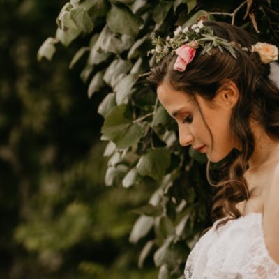 MissPeggyJean's profile picture. I get an average of 2 likes per tweet