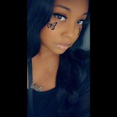 Dottie_smiles4's profile picture. All i got is Me , Myself & I ✊‼️