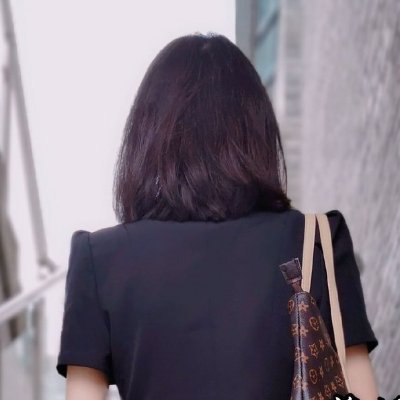 wsndjing's profile picture. CA老騷女，沒有門檻，要錢的一律是假貨，展示真實的我。