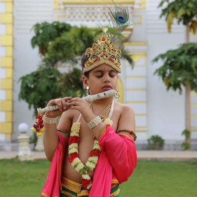 afsanaemeet's profile picture. 