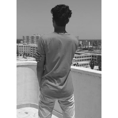 hager_ashraf72's profile picture. لست اراك اجمل ما في الدنيا ، بل اراك دنيا كل ما فيها جميل ..💑
❤Eloz3a❤
💛💍31/3/2002💛
💛💍15/4/2003💛