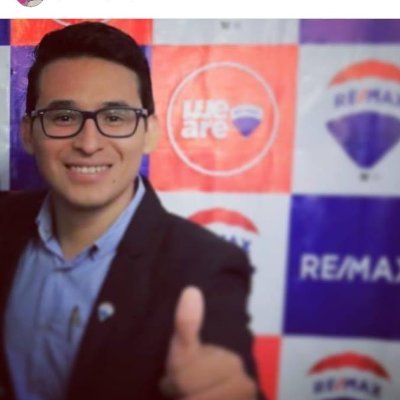 Director y socio Fundador de REMAX Prestige inmobiliaria. Ejecutivo y especialista en servicios, consultoría, formación y coaching en bienes raíces. BrokerInmob