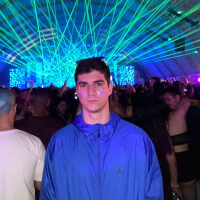 _leoesp's profile picture. 