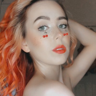 Cherry_Gumm_'s profile picture. C H E R R Y