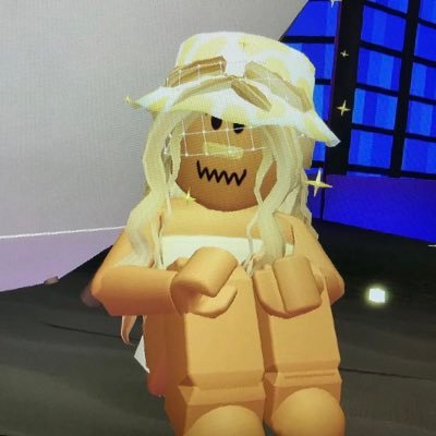 adoptmeroblox01's profile picture. Roblox adopt me