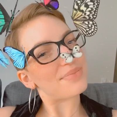 smuttyasmr's profile picture. usually daydreaming ~ she/her ~ queer af