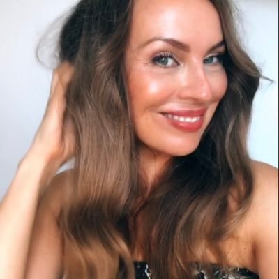 AdeleEnersen's profile picture. (M)adwoman. Author. I’ma shine like gloss.