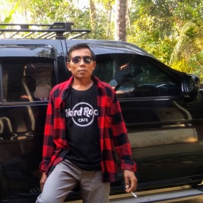 Ayadi_Kopstand's profile picture. Kerja Lirih
Mangan Gurih