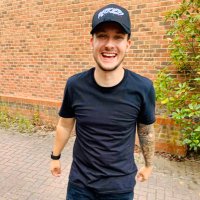 RB (@rossbaker90) 's Twitter Profile