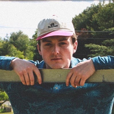 East coast kid making some dreamy indie folk tunes in his bedroom https://t.co/D8c00JADe4
