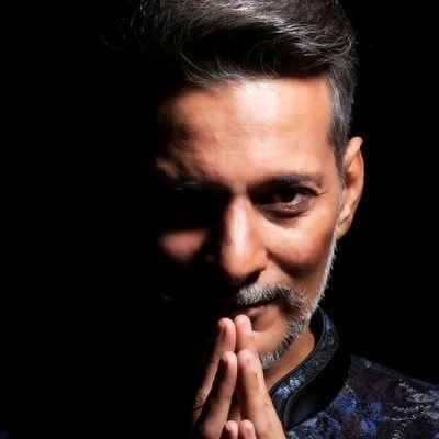 India's first and ultimate street magician, entrepreneur, youth motivator, inspirational speaker, business coach, educationalist, photographer, and much more...