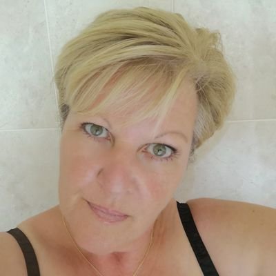 alliek40's profile picture. Run my own Business, I have one daughter, have an amazing man in my life & a scruffy terrier. Pure🩸 No DMs #GBNews #ENOUGHISENOUGH